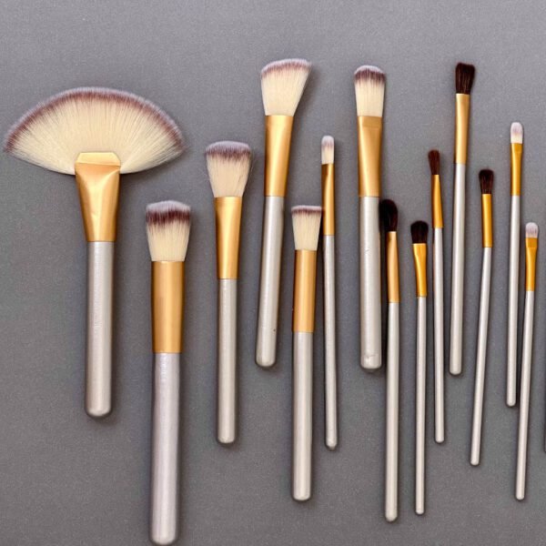 Set de Brochas Manta Beige - Imagen 4
