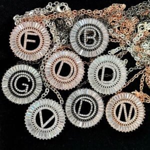 Collar Letra